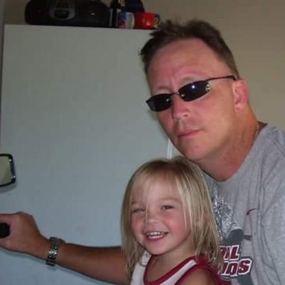 Meet your Posher, Kris - Picture 1 of 1